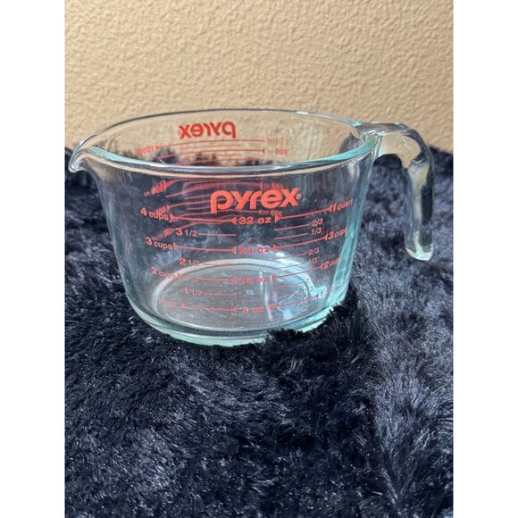 Vintage Pyrex 1-Liter/32-Ounce Glass Measuring Cup With Red Markings - Picture 4 of 8